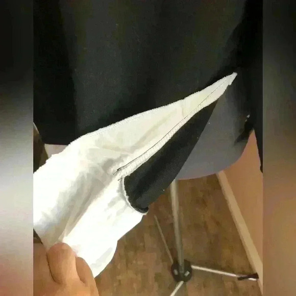 MISS LOOK BLACK LONG SLEEVE ROLLING STONE CREW TOP LARGE - Picture 6 of 6